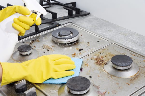 how to clean range top