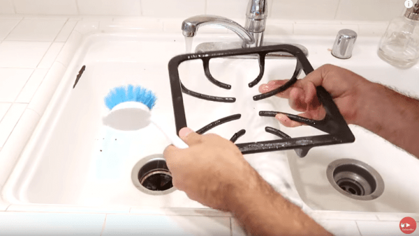 how to clean your range top