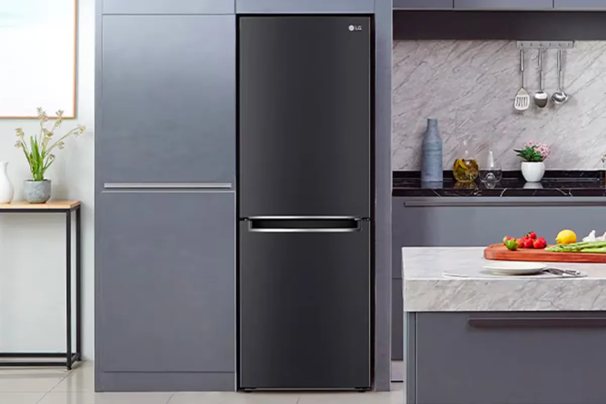 LG refrigerator making clicking noise